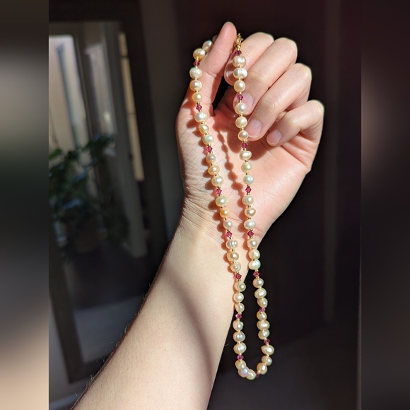 Freshwater Pearl Swarovski Necklace - Picture 4 of 12